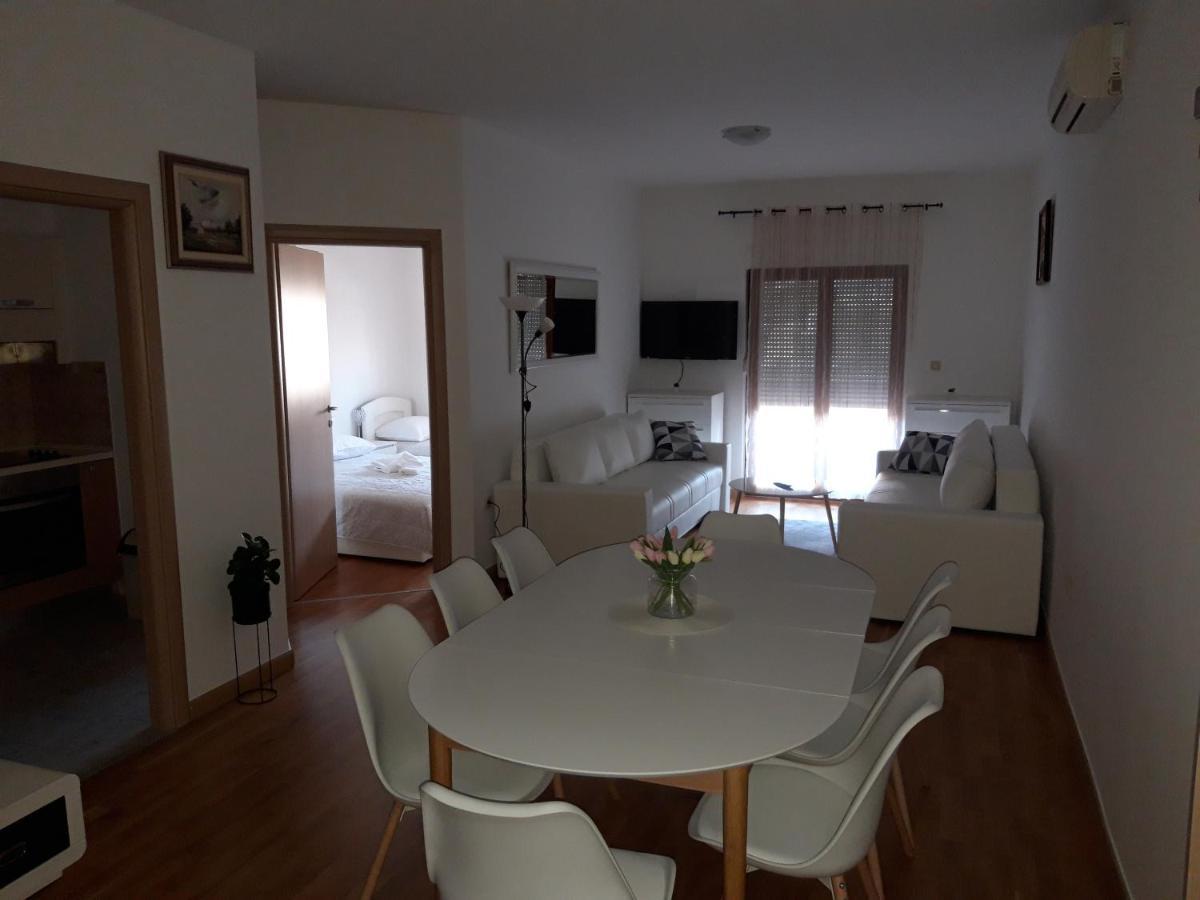 Marys Home Apartment Medugorje Eksteriør billede