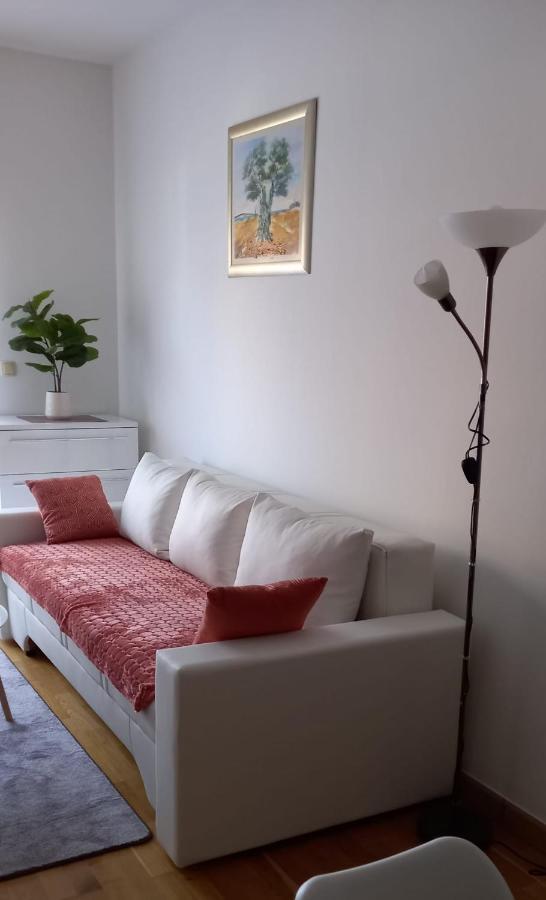 Marys Home Apartment Medugorje Eksteriør billede