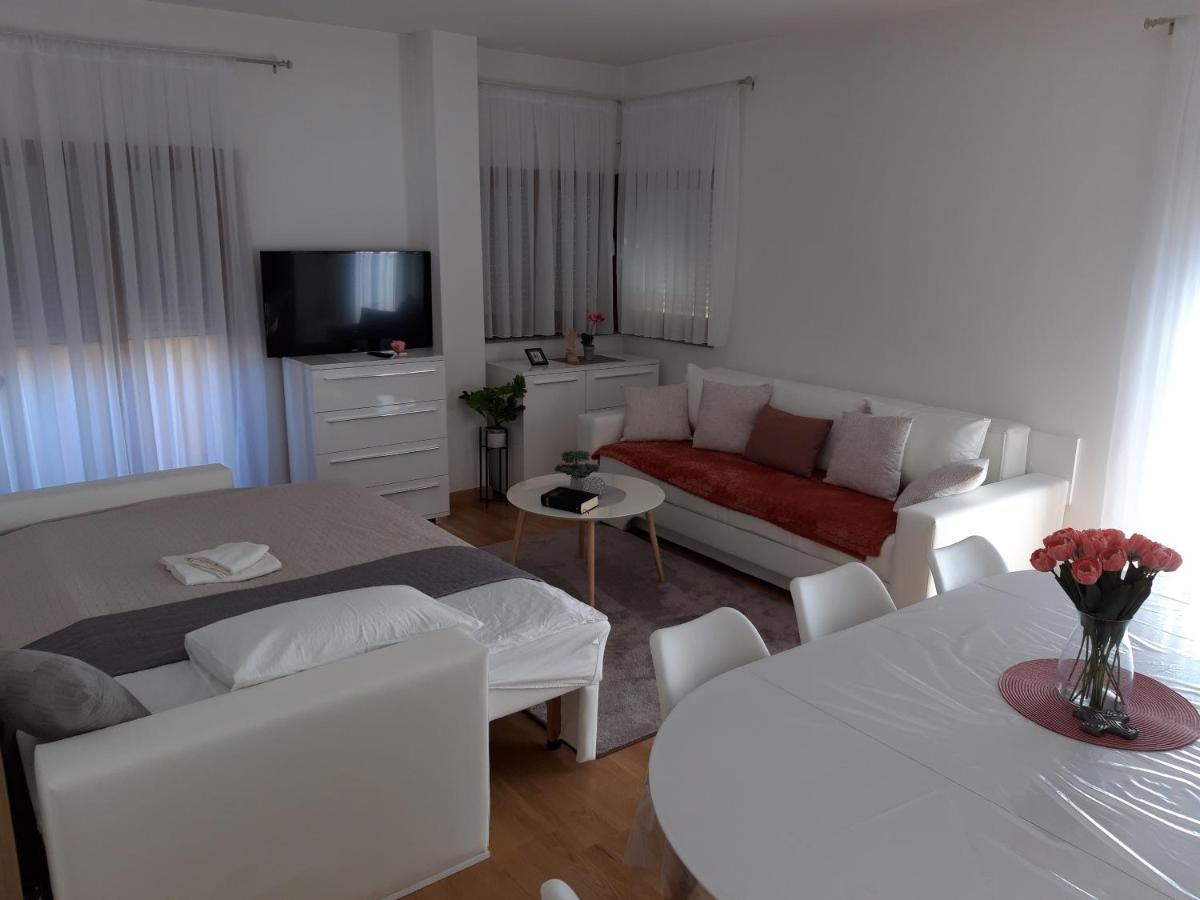 Marys Home Apartment Medugorje Eksteriør billede